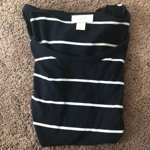 ⭐️3/$20 Navy and white stripe Loft top
